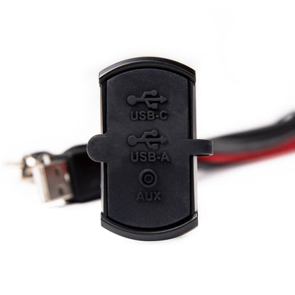 MB QUART DASH MOUNTED PLUG FOR GMR-7 W/ USB 3.5MM AUX PSAP3S